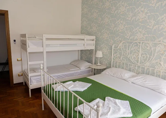 A.i.r. 2 Bed & Breakfast *