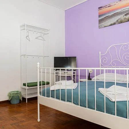 A.i.r. 2 Bed & Breakfast *